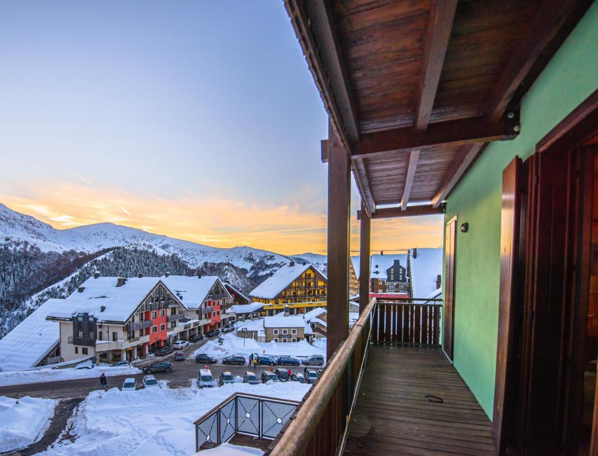 Borgo Stalle Residence Прато-Невозо Экстерьер фото